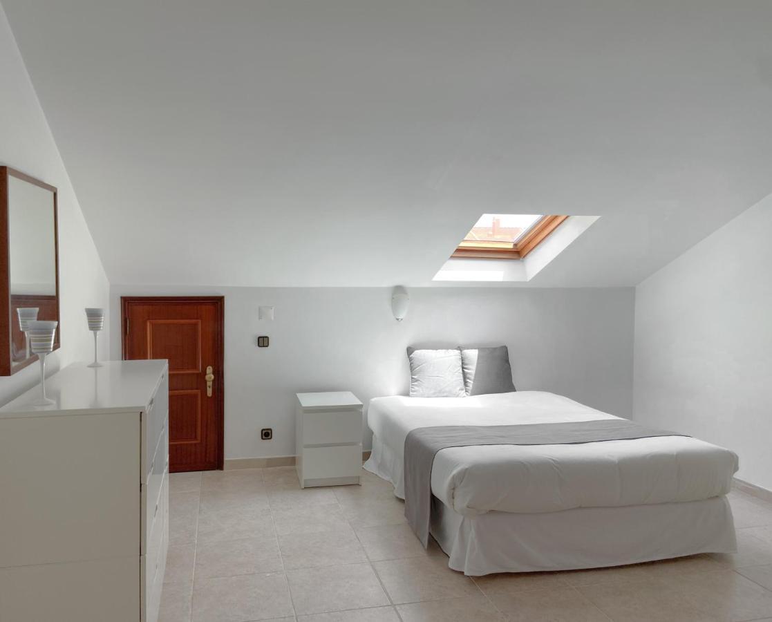 Supertubos Beach Villa อาโตเกีย ดา บาเลยา ภายนอก รูปภาพ