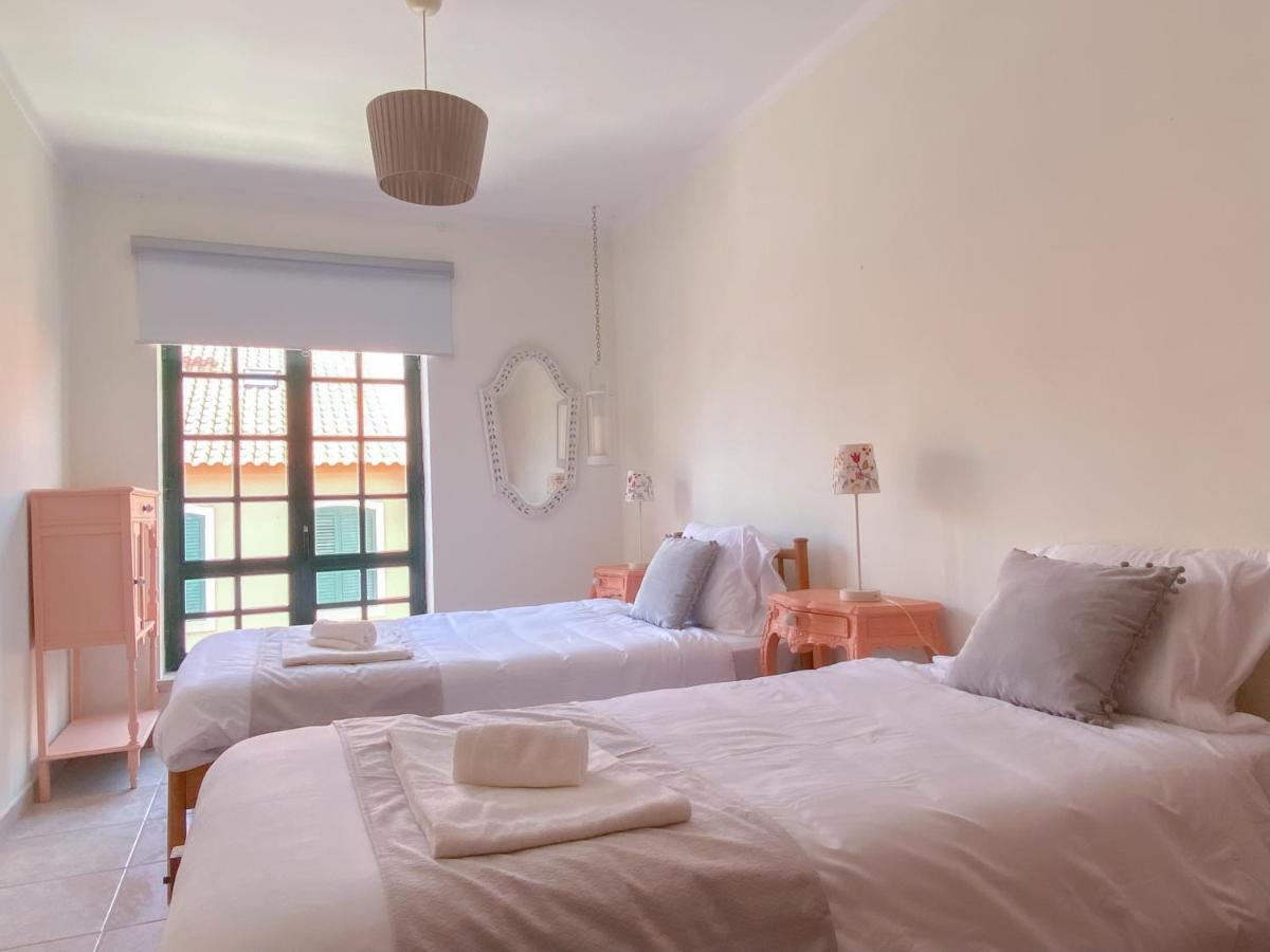 Supertubos Beach Villa อาโตเกีย ดา บาเลยา ภายนอก รูปภาพ